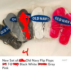 New Set of Four Old Navy Flip Flops 7-8 Black White Gray Pink